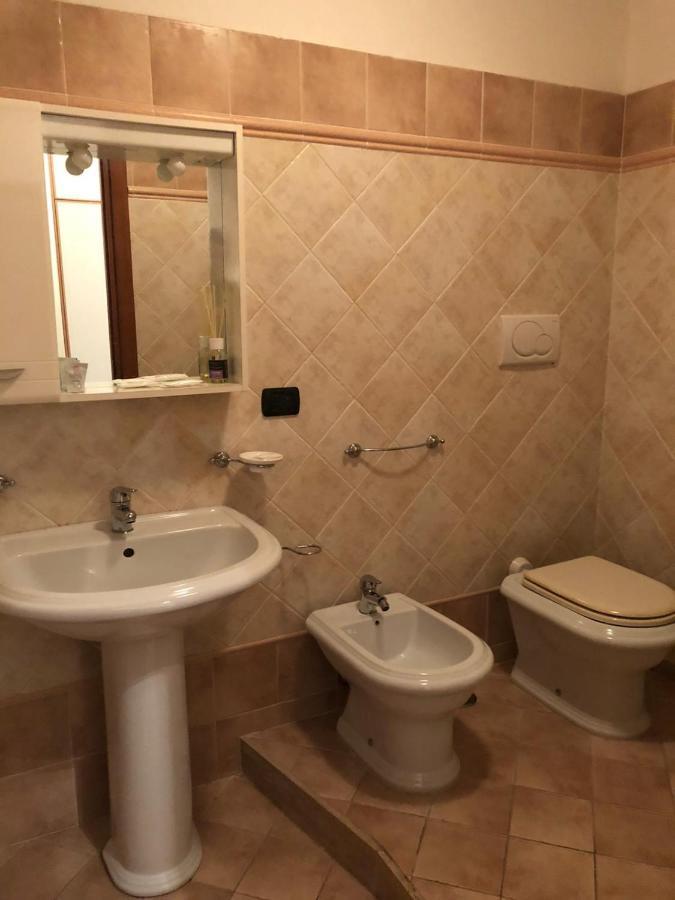 Guest House Via Poerio 卡坦扎罗 外观 照片